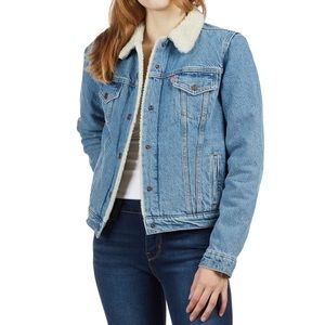 Levi Sherpa Trucker Jacket